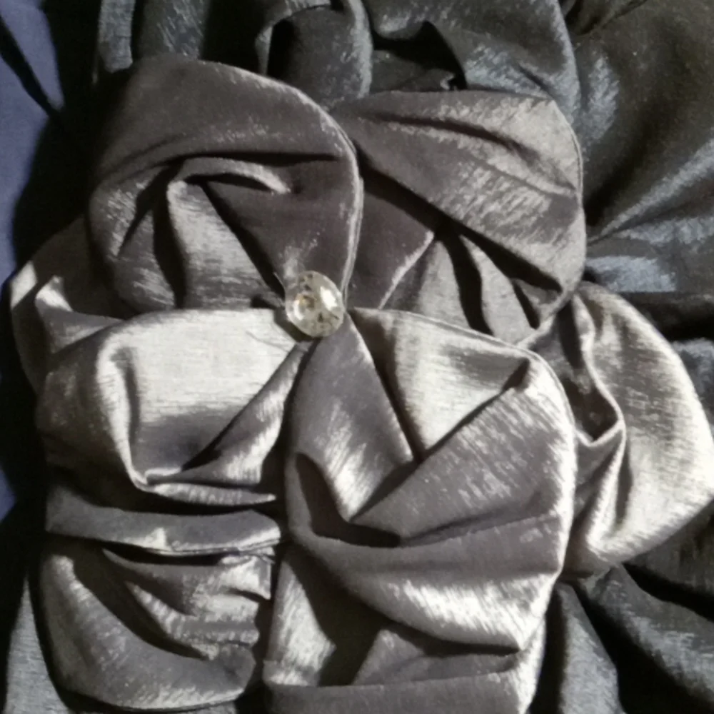 Cache Dress - Picture 4 of 5